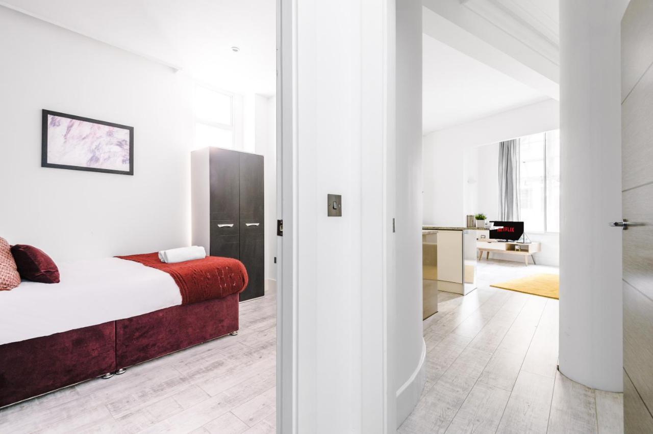 City Dreamz -Modern & Stylish Flat In Manchester City Centre Экстерьер фото